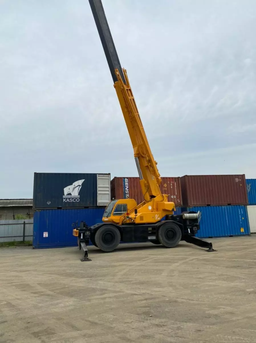 KOBELCO RK350, Автокраны