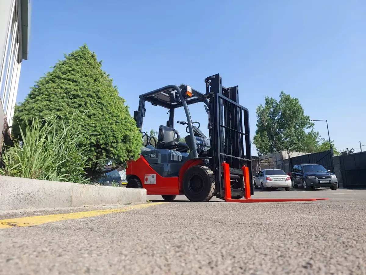 Toyota 8FG15 9001, Вилочные автопогрузчики