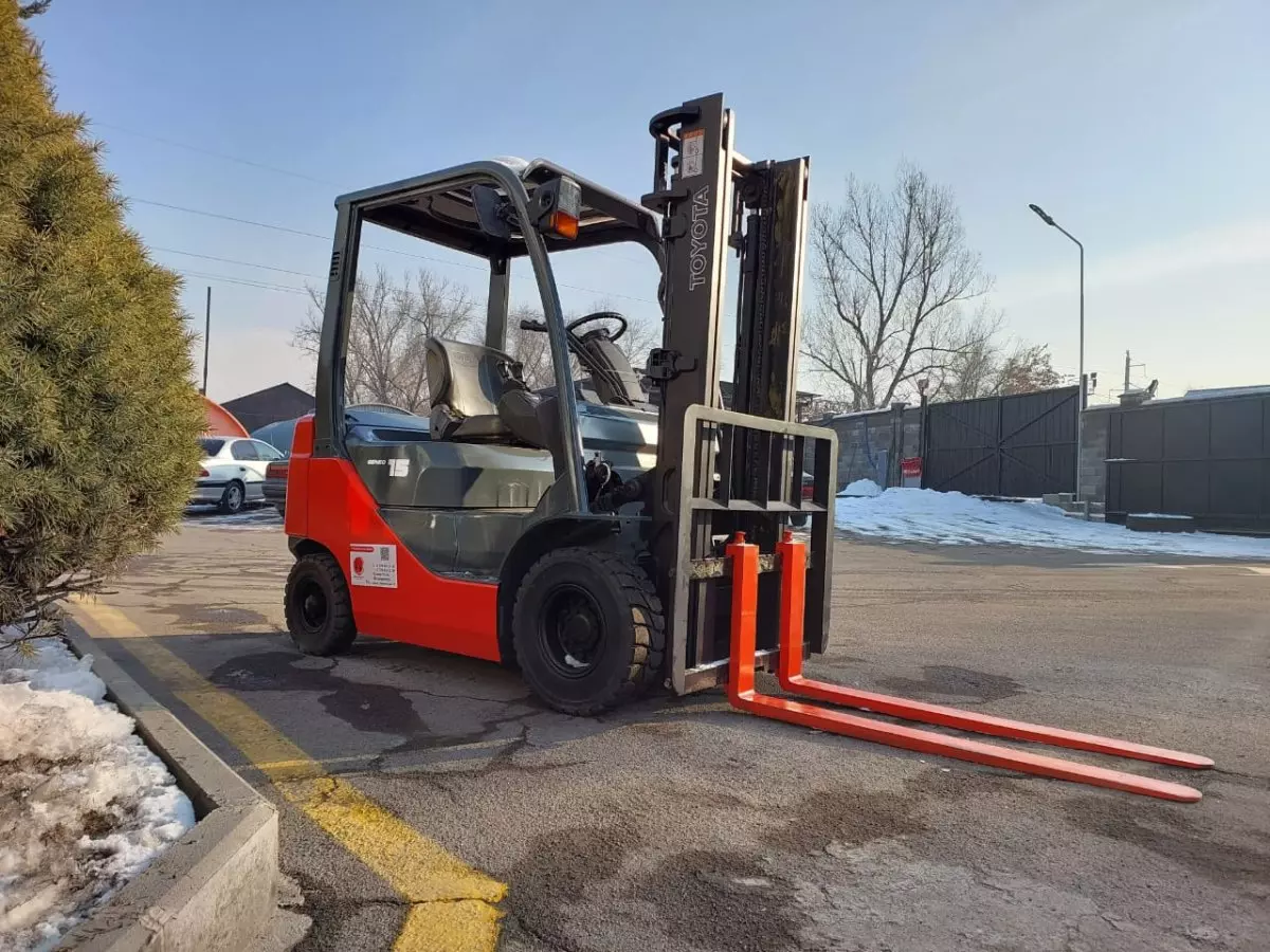 Toyota 8FG15 7403, Вилочные электропогрузчики
