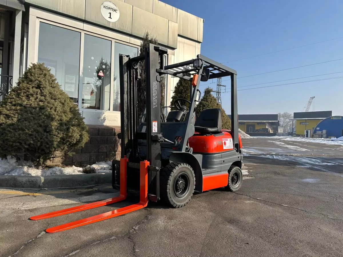 Toyota 6FG18 8106, Вилочные электропогрузчики