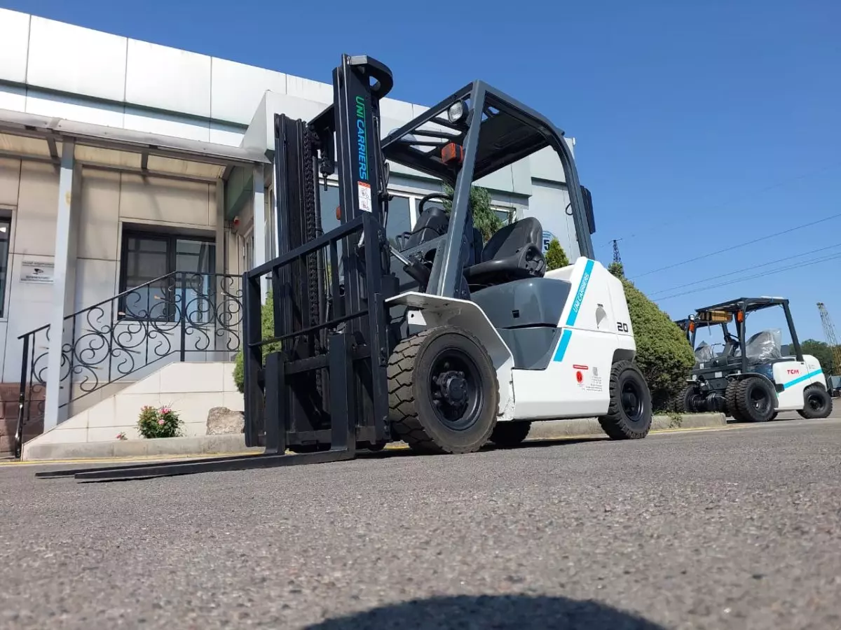 Unicarriers FG20 8808, Вилочные электропогрузчики