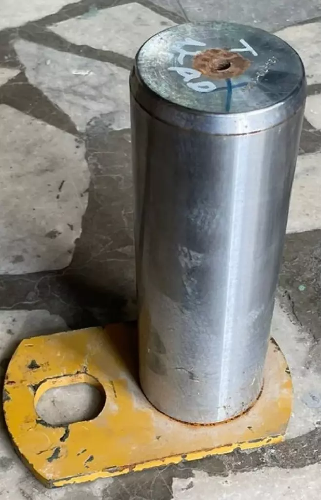 Палец KOMATSU Ø85mm*230mm Код: 424-70-11410