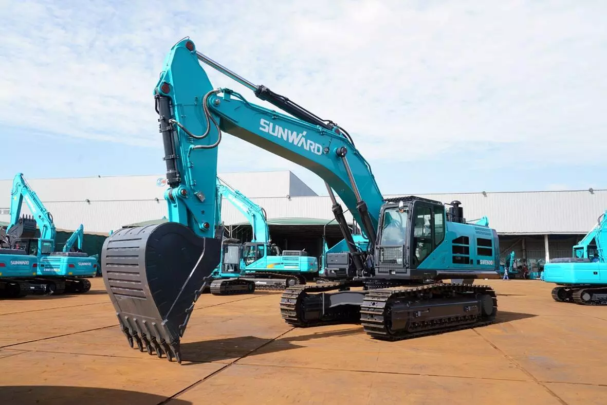 SUNWARD SWE600F, Карьерные экскаваторы