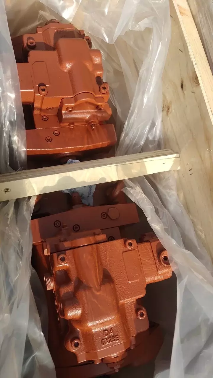Основной гидравлический насос HYUNDAI R450LC-7 Код: 31NB-10020