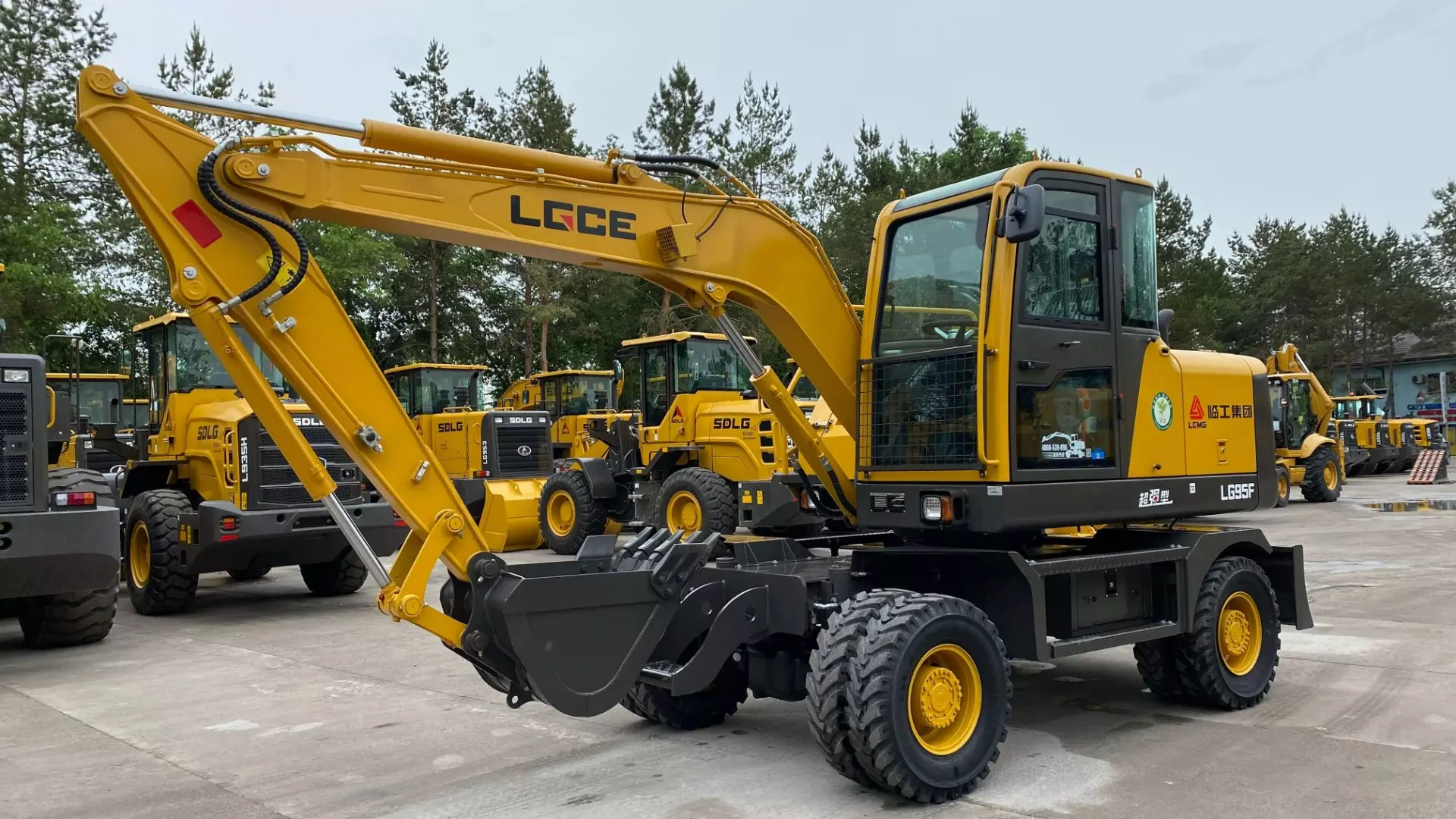 SDLG EA795F, Колесные экскаваторы