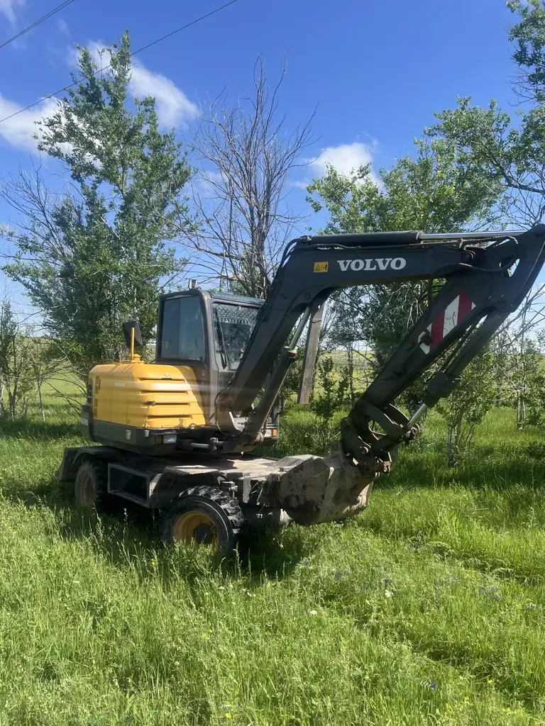 Volvo EW 60C, Колесные экскаваторы