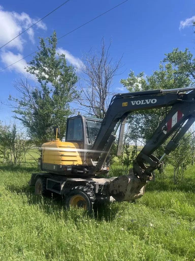 Volvo EW 60C, Колесные экскаваторы