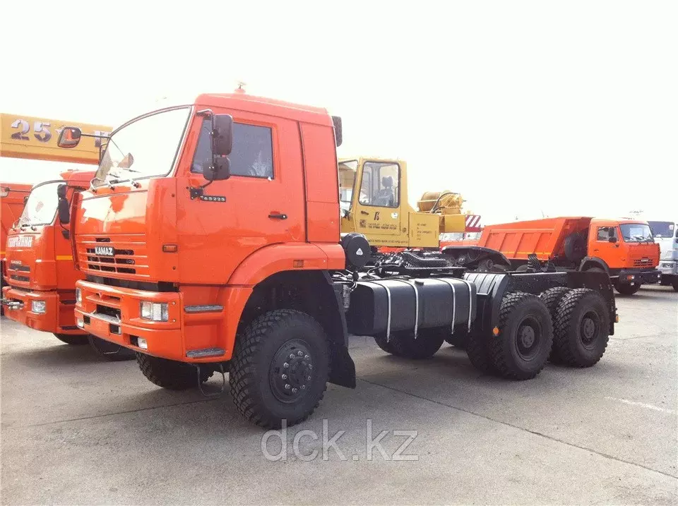 КАМАЗ 65225-6114-43