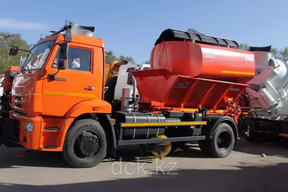 КАМАЗ КО-829А1