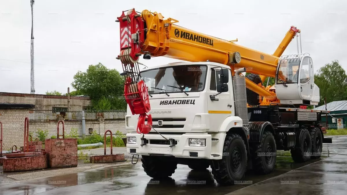 Ивановец КС-65740-7, Автокраны