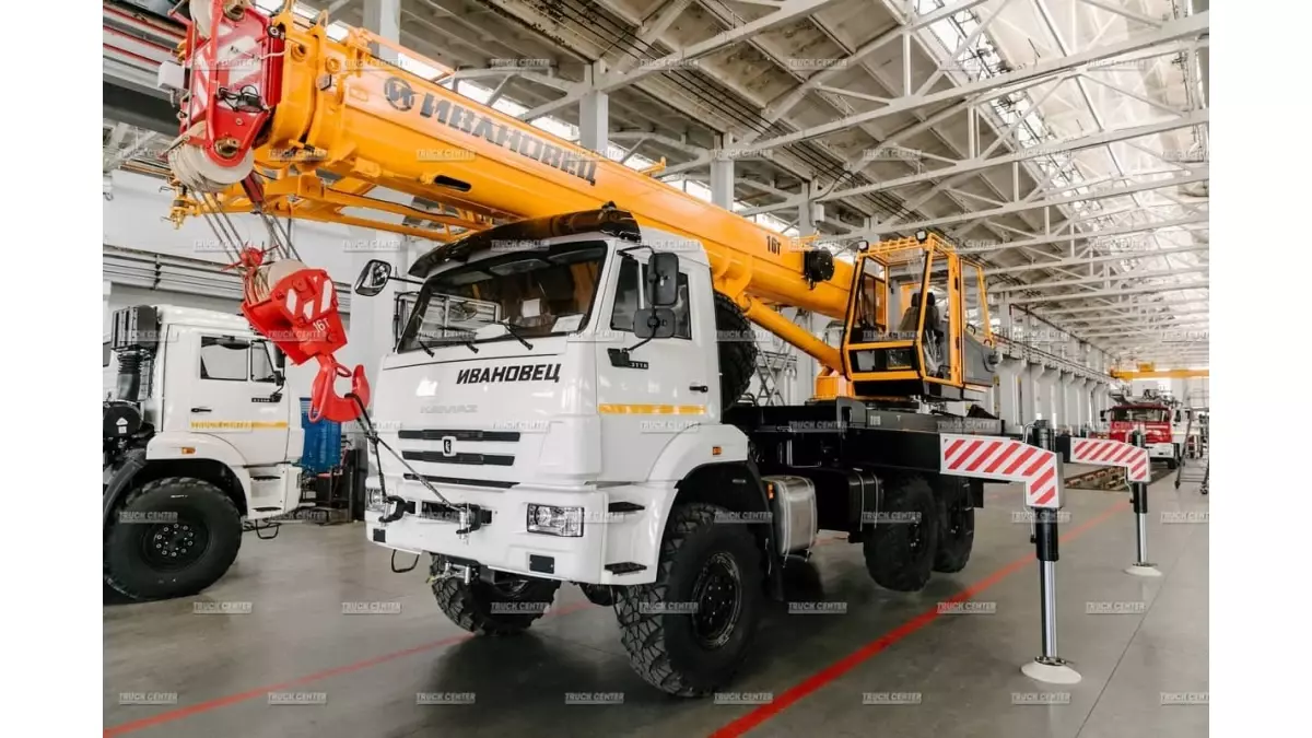 Ивановец КС-35714К-2, Автокраны