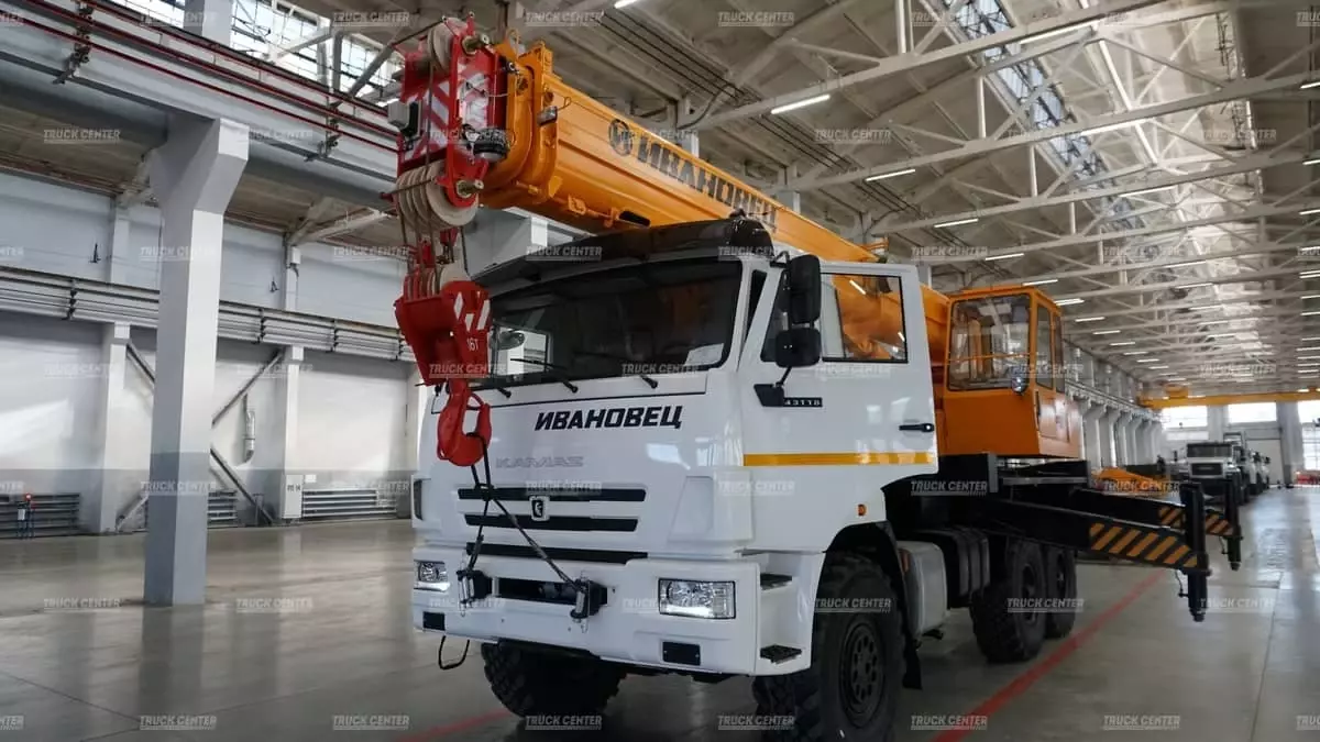 Ивановец КС-35714К-2, Автокраны