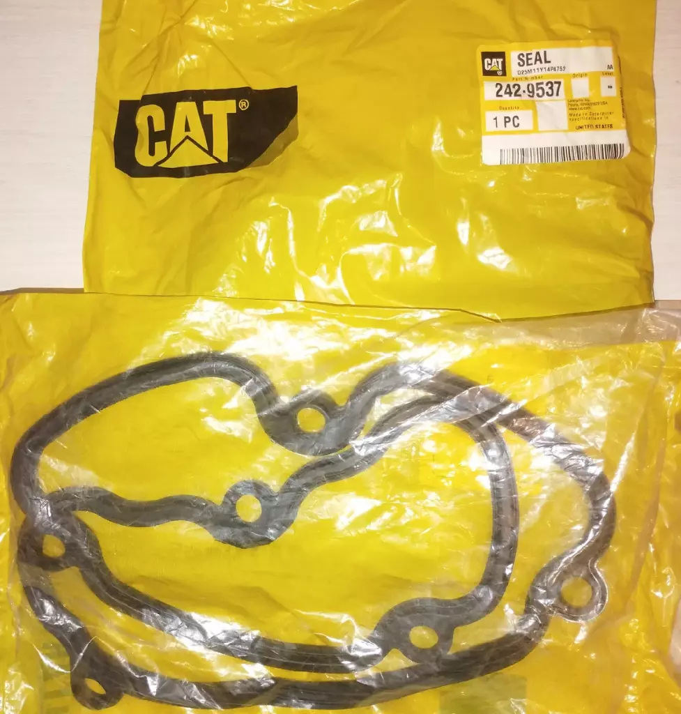 Прокладка CATERPILLAR Код: 2429537