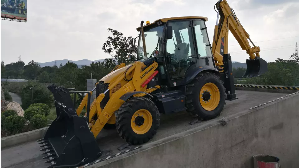 LiuGong 775A, Экскаваторы-погрузчики
