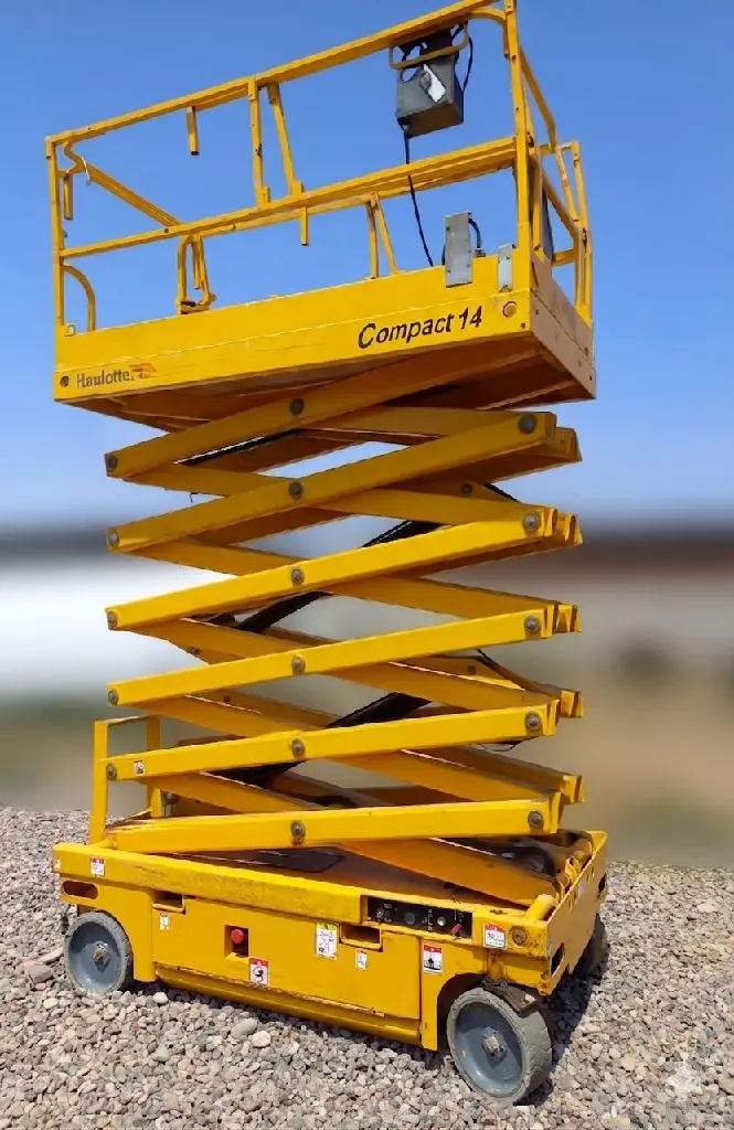 Haulotte Compact 14, Ножничные подъемники