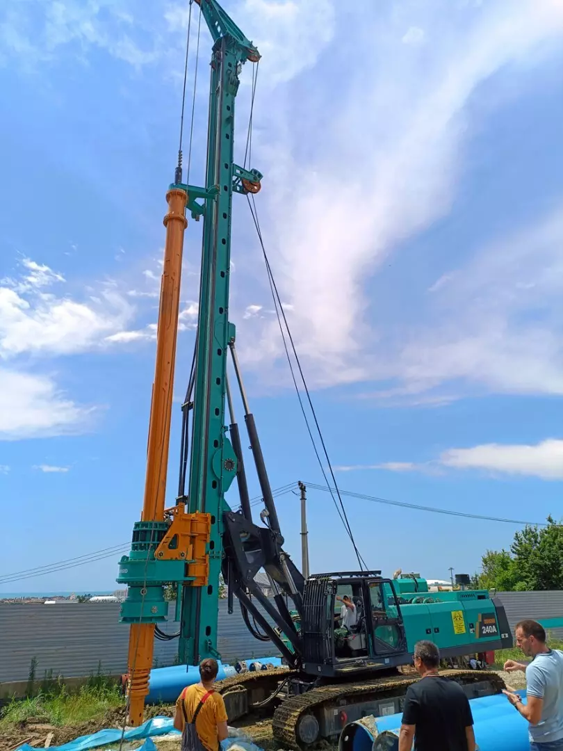 Sunward SWDM240A, Буровые установки