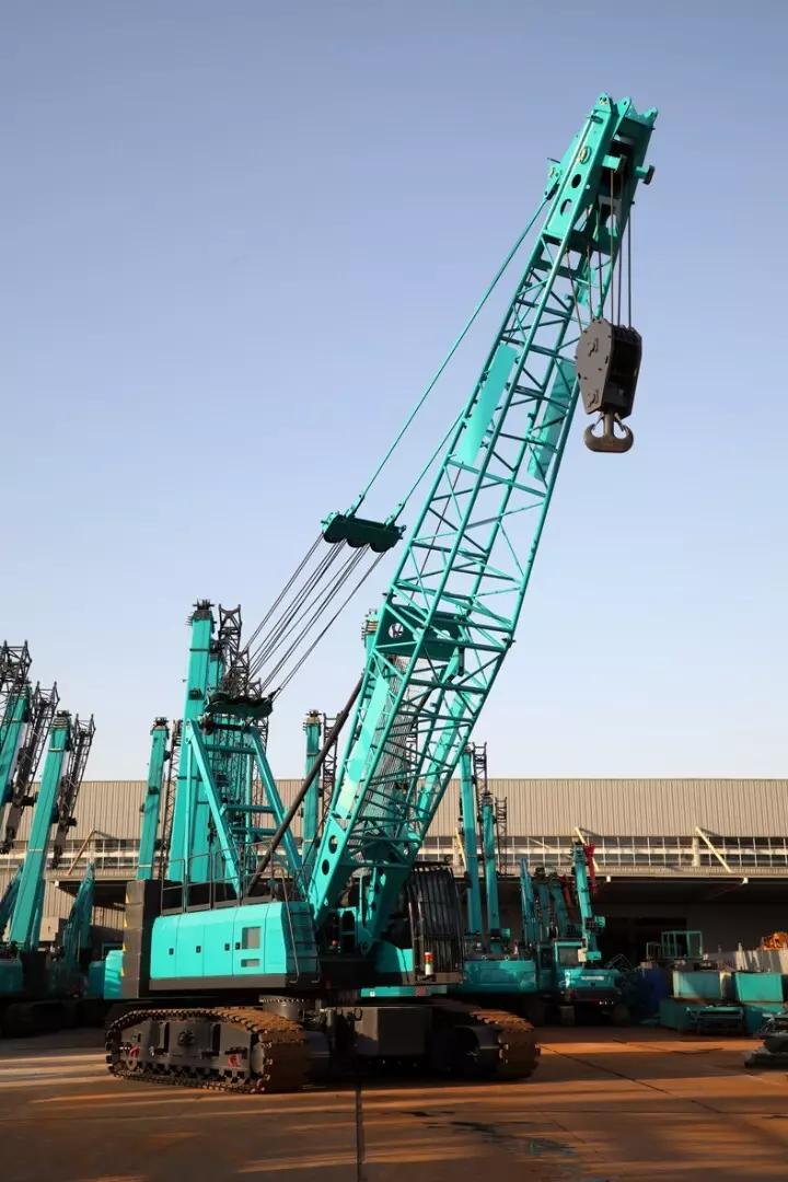 Sunward SWCC1000E, Гусеничные краны