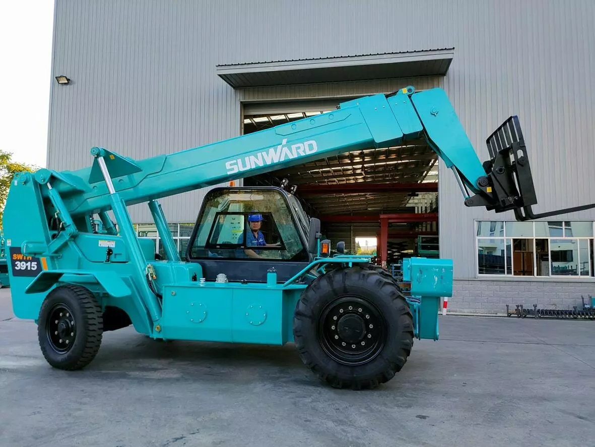 Sunward SWTH3915, Телескопические погрузчики