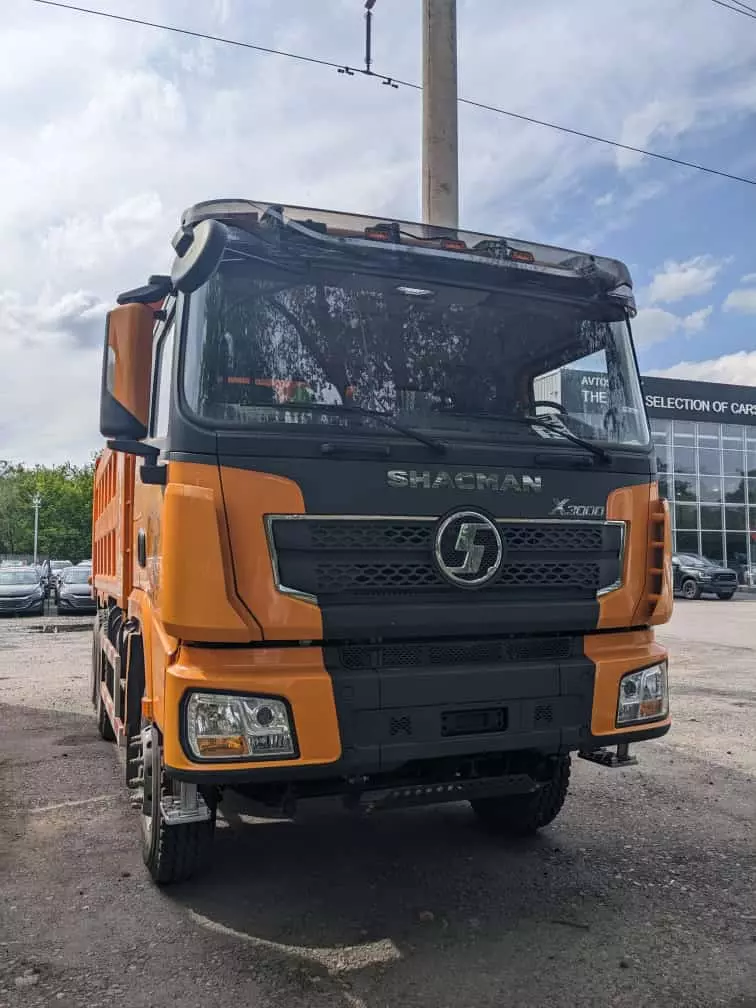SHACMAN SX32586R384, Самосвалы