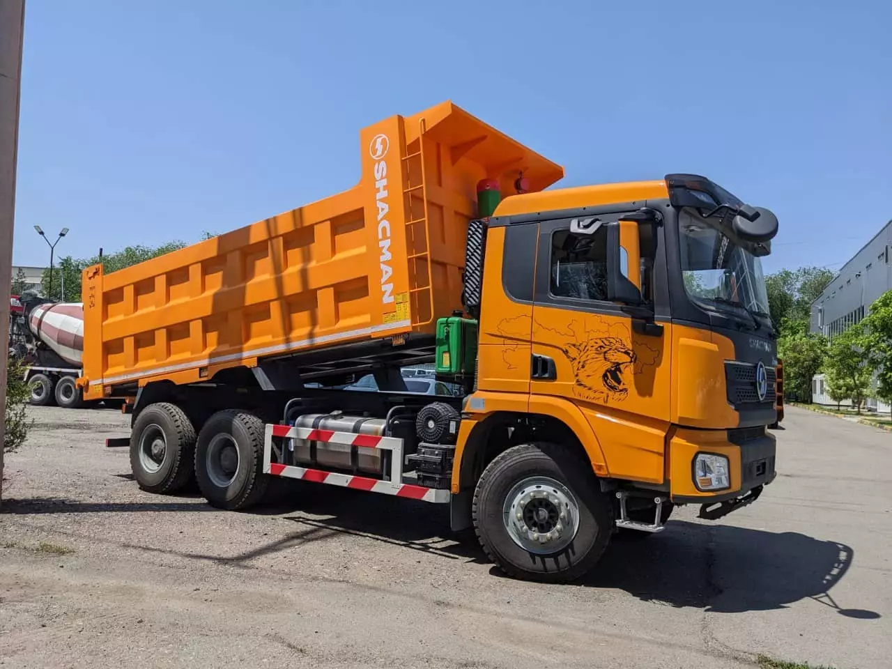 SHACMAN WP10.340E32, Самосвалы