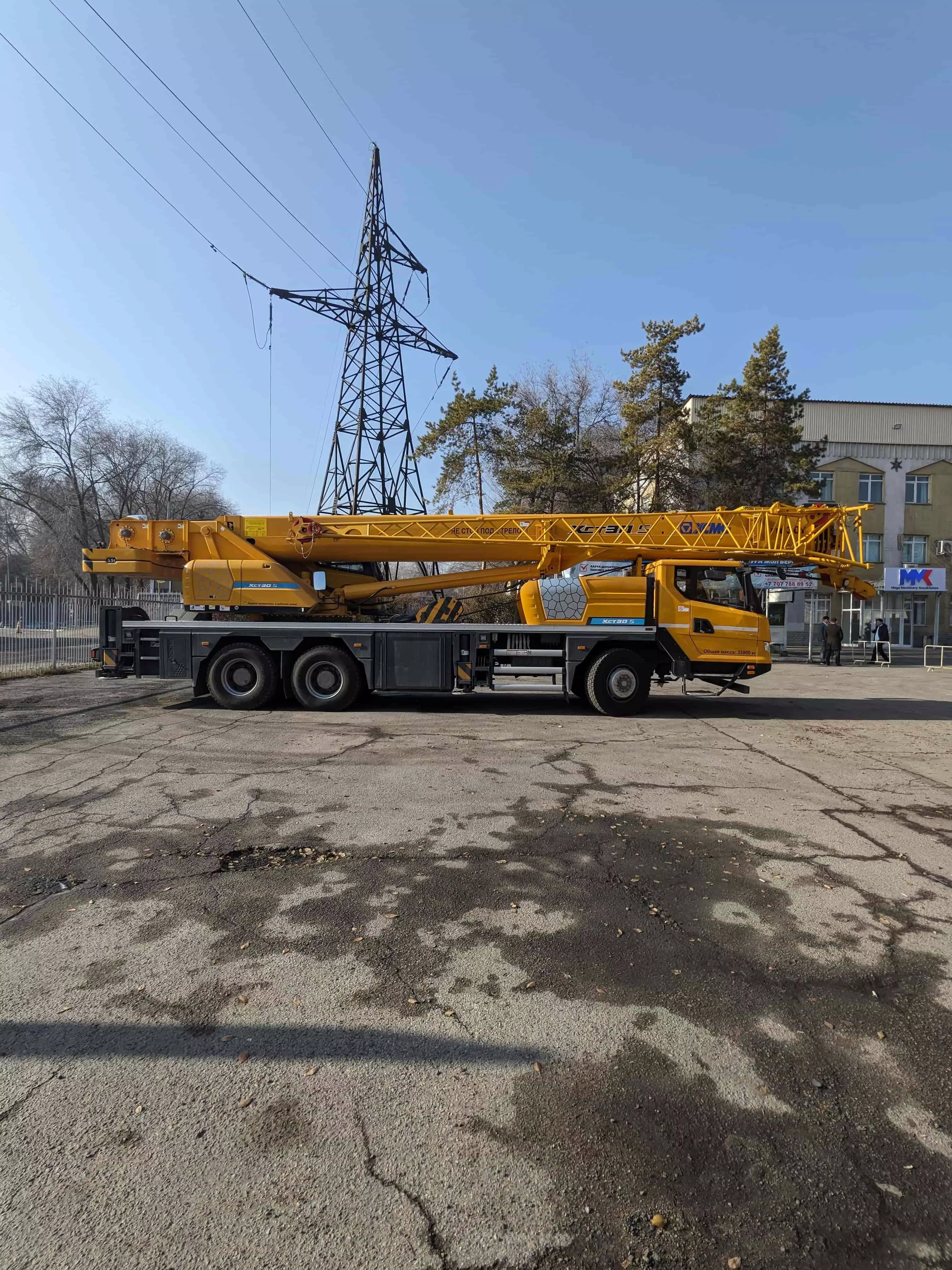 XCMG XCT30 S, Автокраны
