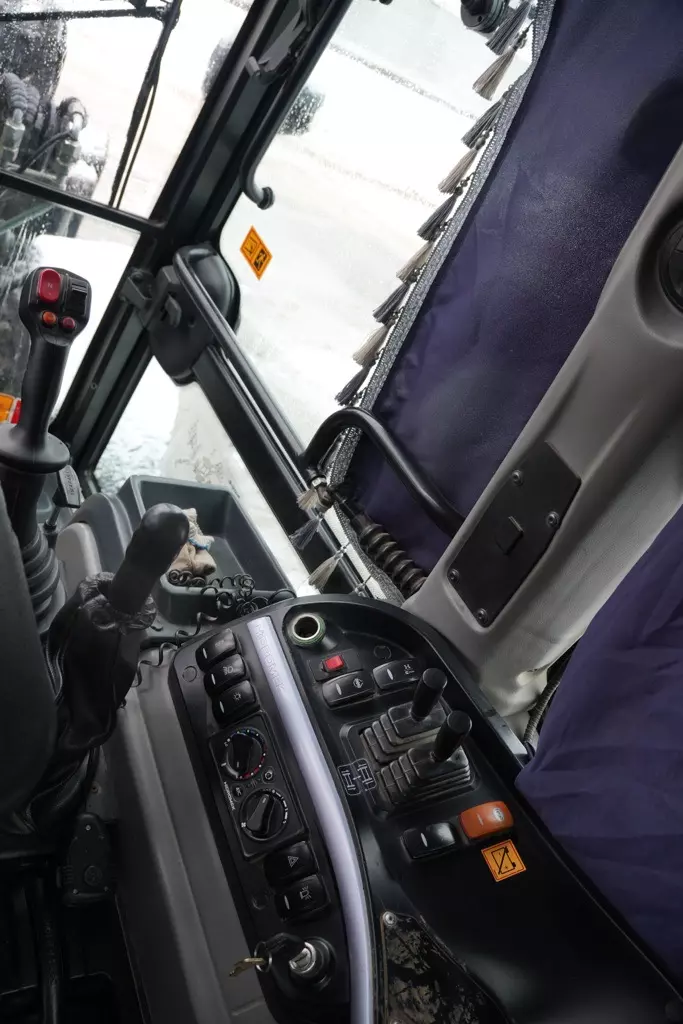 Hidromek HMK 102B, Экскаваторы-погрузчики