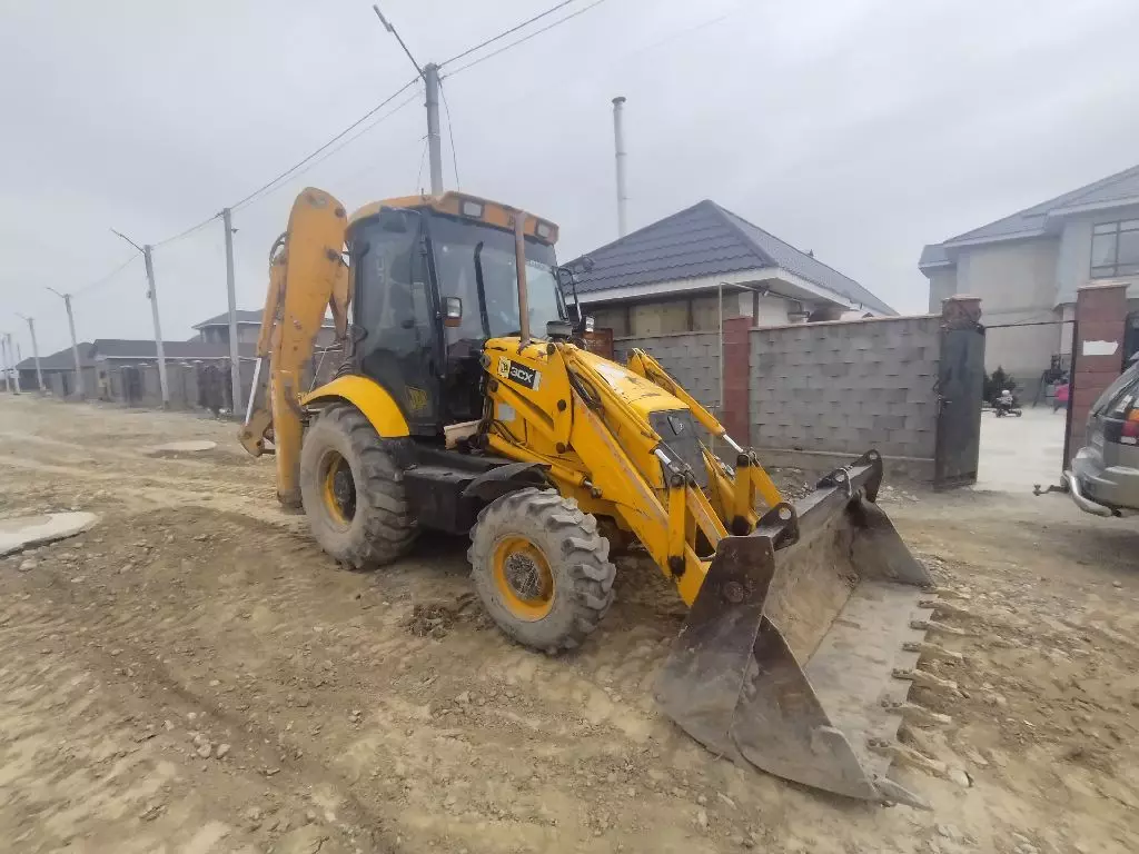 JCB