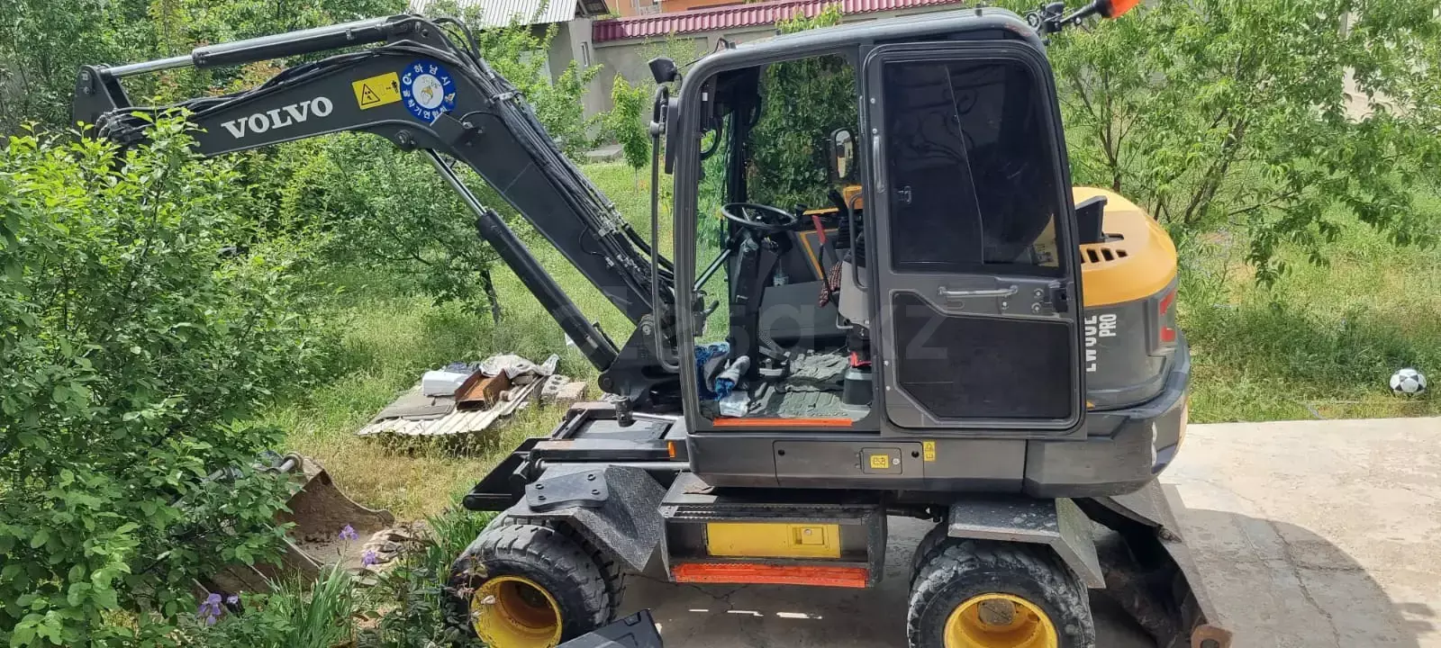Volvo EW60E
