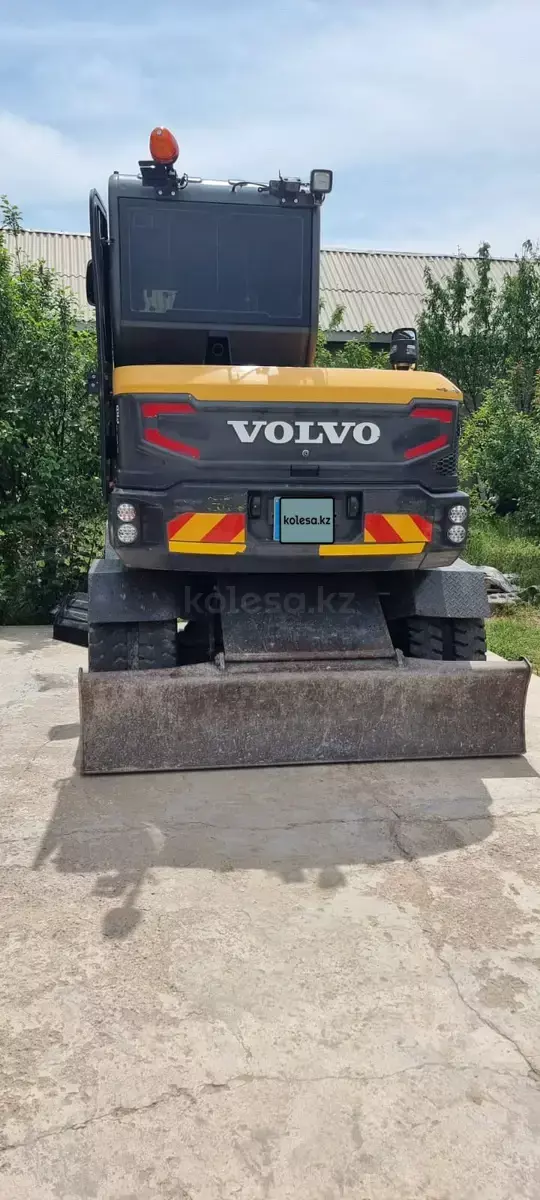 Volvo EW60E