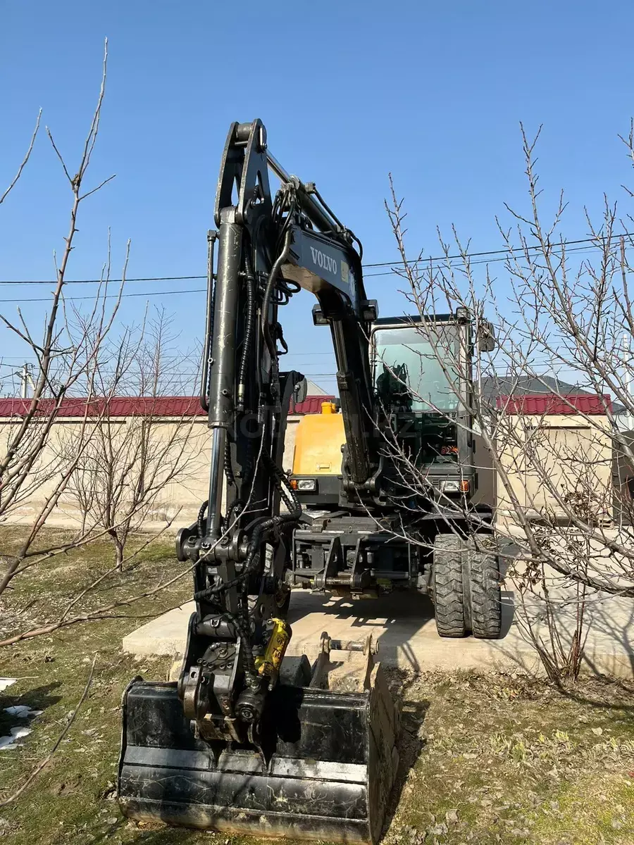 Volvo EW60E