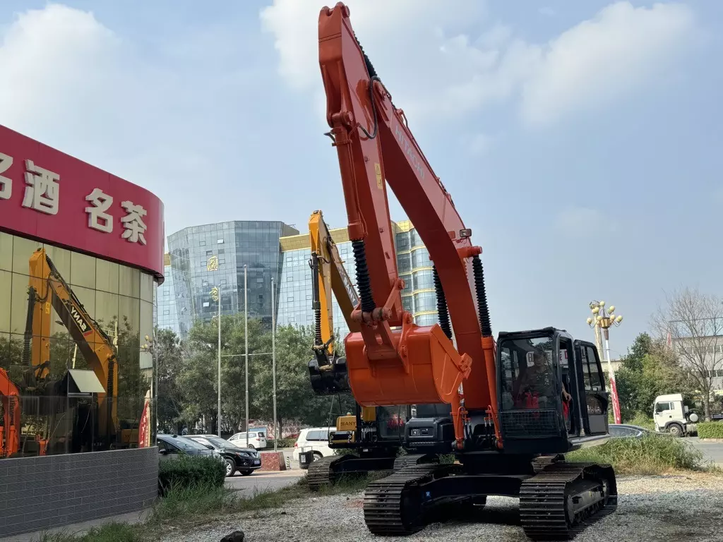 Hitachi ZX250LC