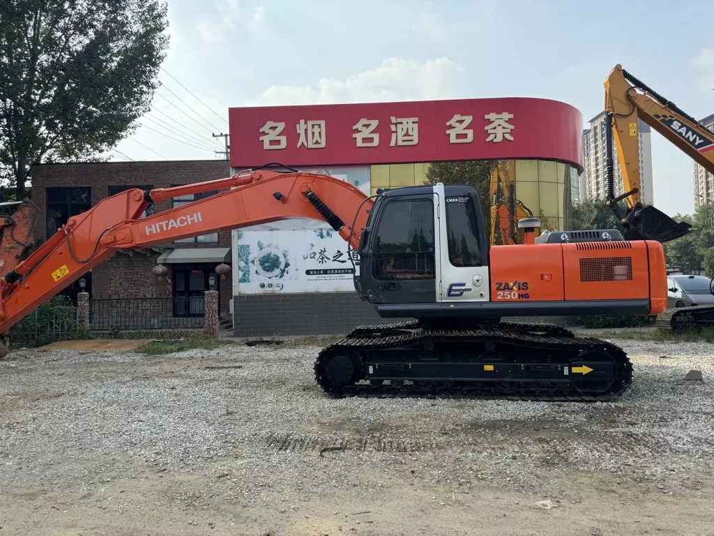 Hitachi ZX250LC