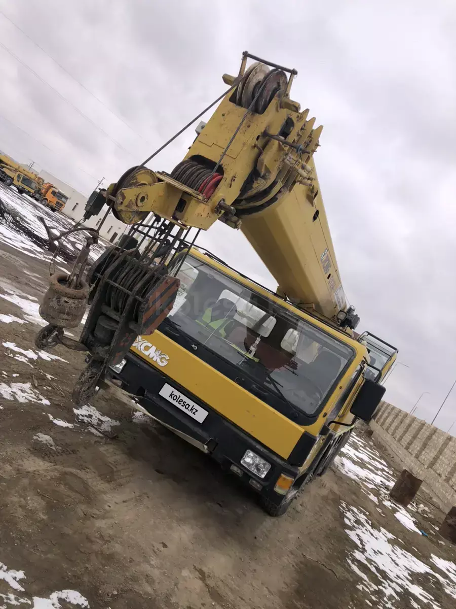 XCMG QAY25