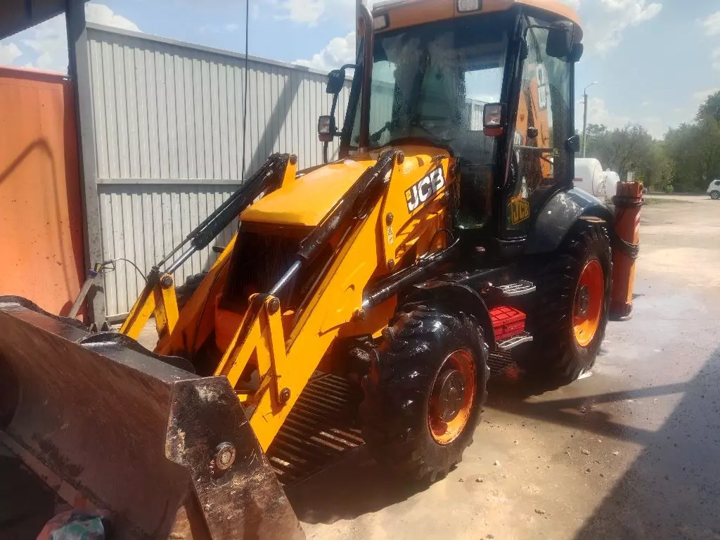 JCB