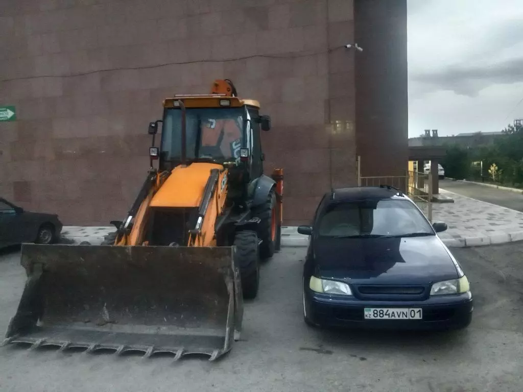 JCB