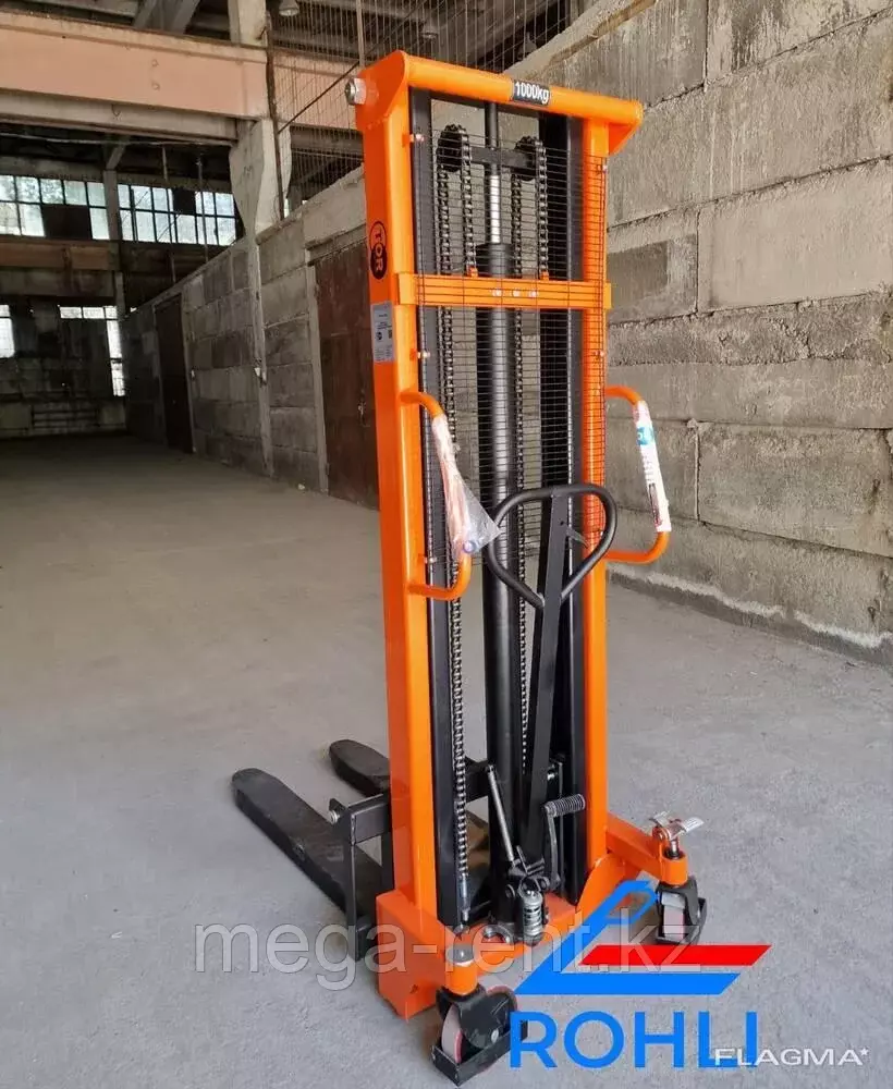 HS 1525 OXLIFT, Штабелеры