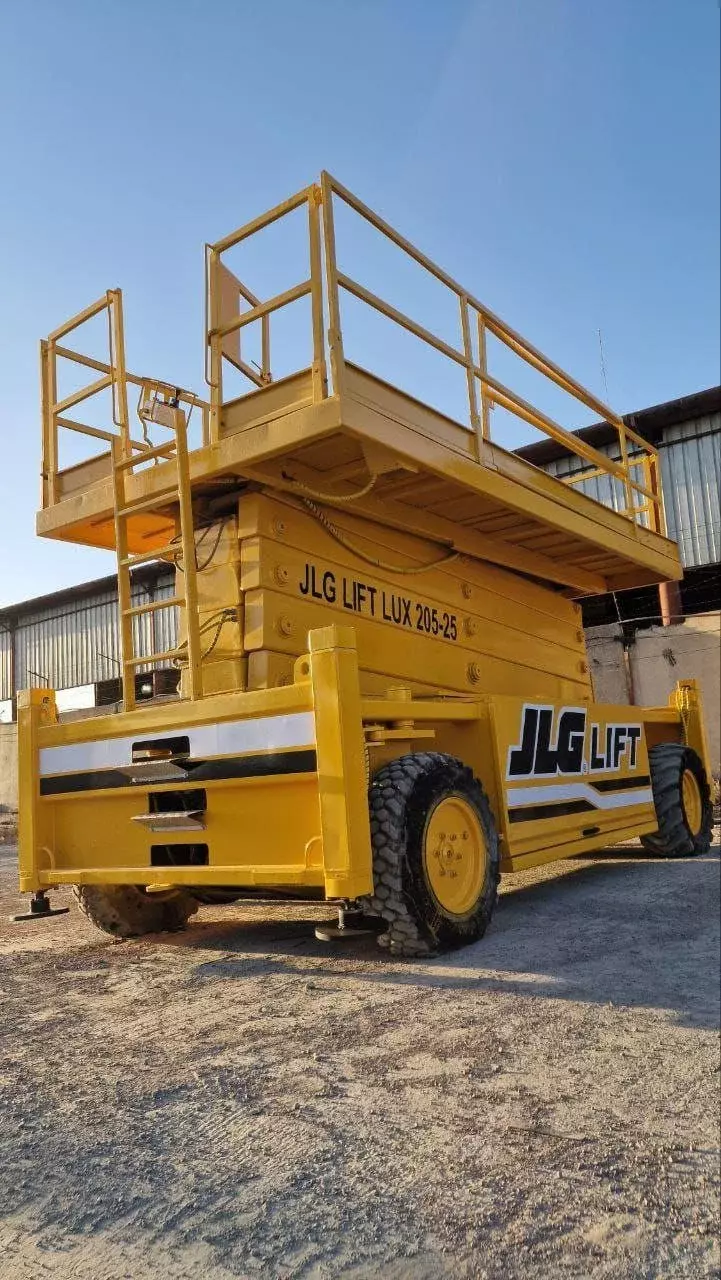 JLG