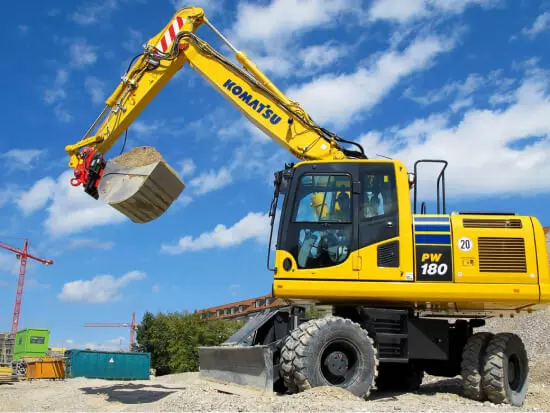 KOMATSU