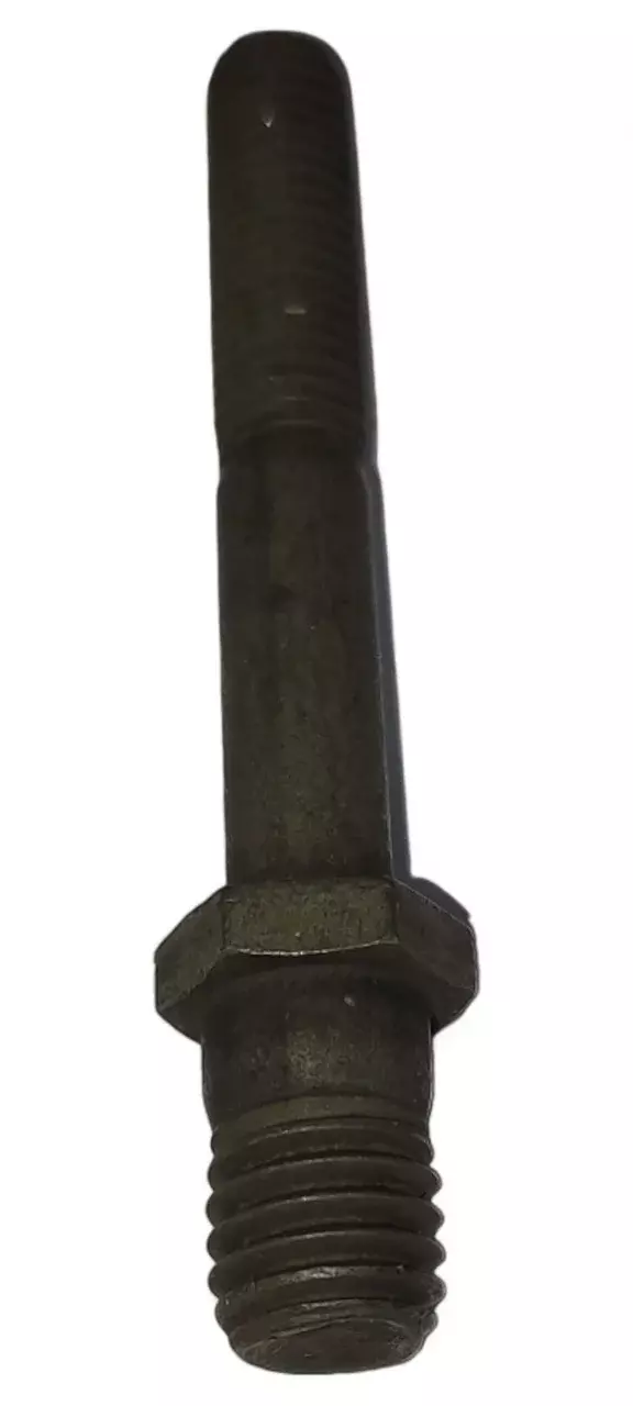 Шпилька форсунки Болт форсунки BOLT STUD Doosan DE12TIS 120117-00105 Код: 120117-00105