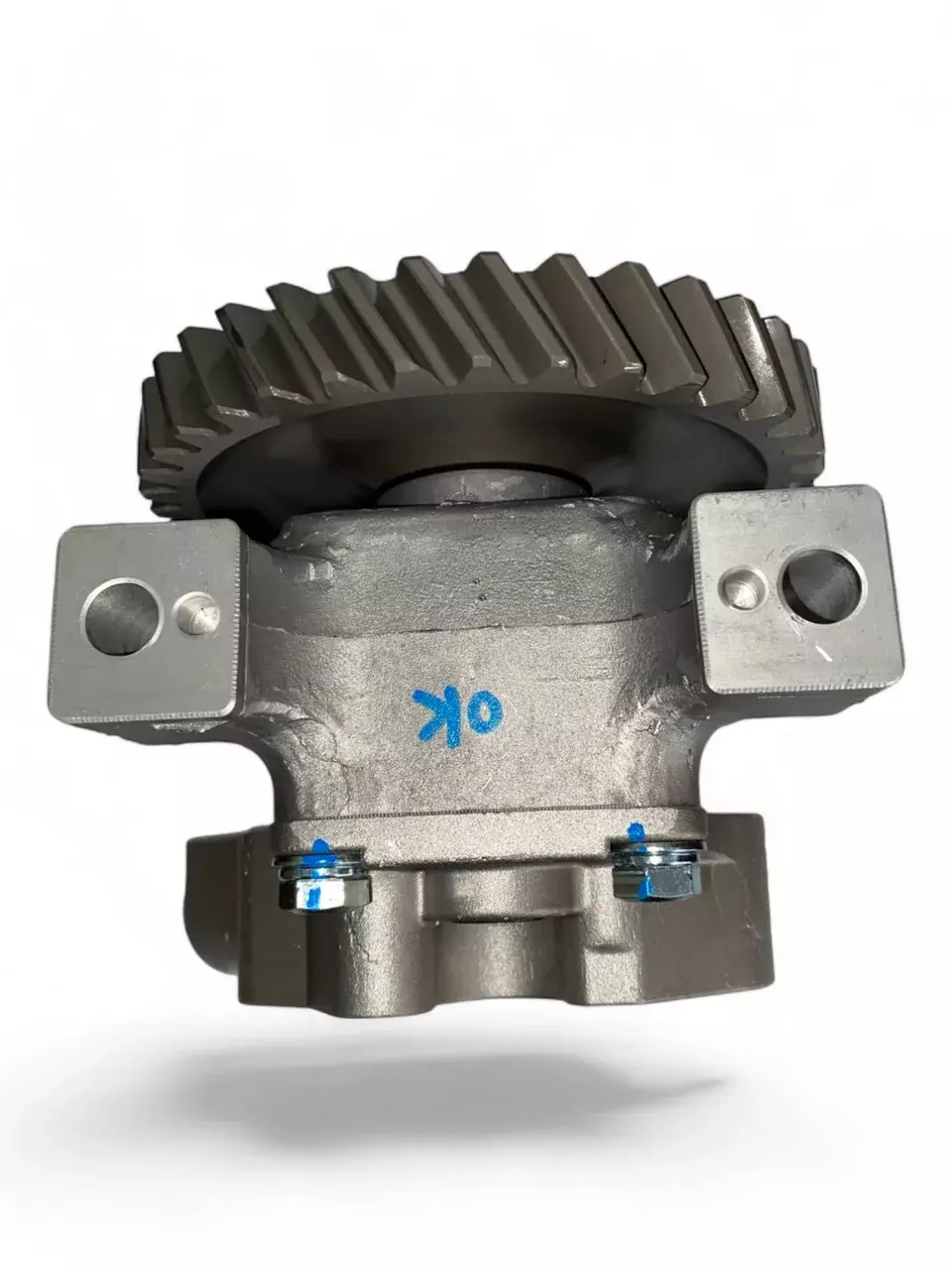Насос масляный в сборе OIL PUMP ASSY Doosan DE08TIS 400915-00022B (65.05100-6022 / 400915-00022A) Код: 400915-00022B