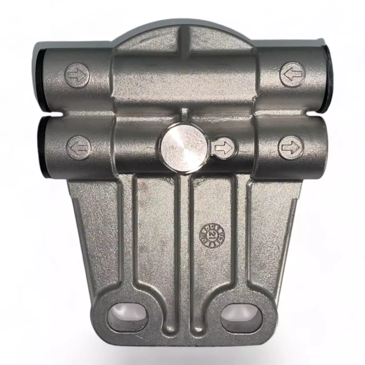 Крепление топливного фильтра Doosan 65.12504-5013B 65.12504-5028 400505-00054 Код: 400505-00054