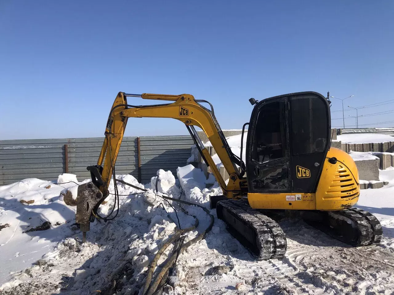 JCB