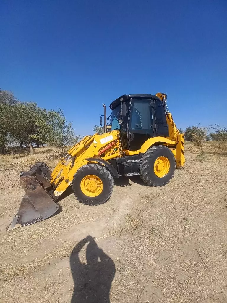JCB