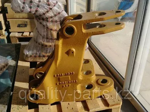 Поворотная станина (седло, конек) на экскаватор-погрузчик Caterpillar 428 (C, D, E, F), 432 (C, D, E, F) Кат