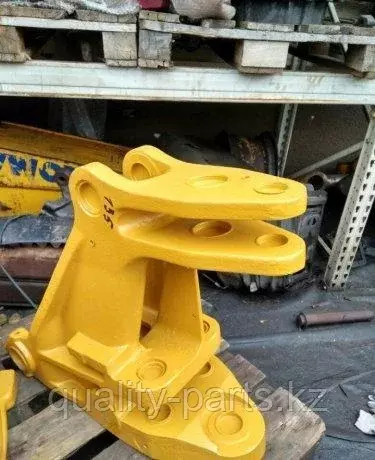Поворотная станина на экскаватор погрузчик Caterpillar Кат Код: 2185588