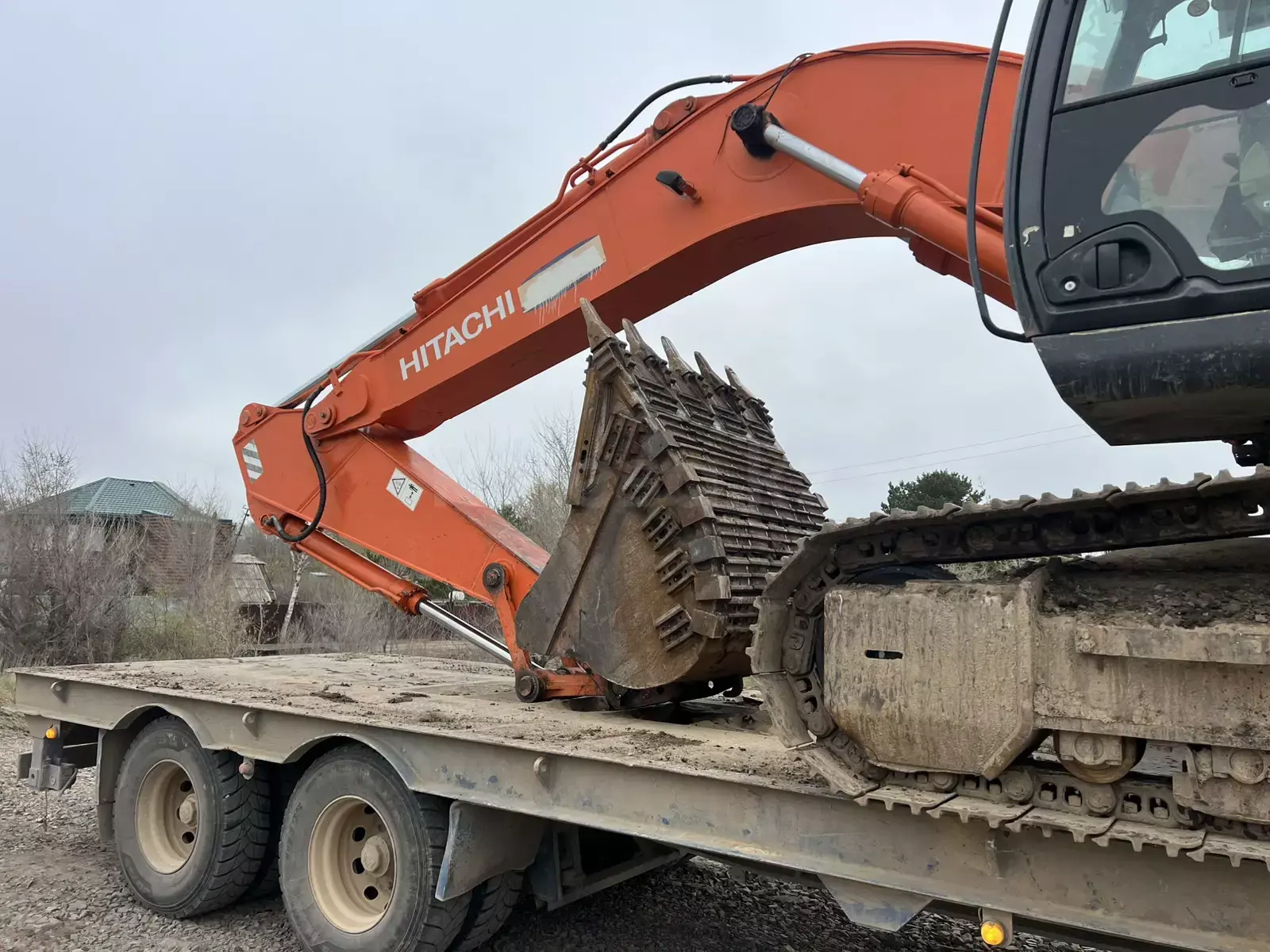 Hitachi ZX330