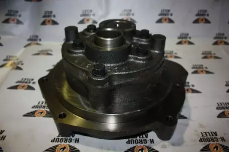 Насос трансмиссии 1335100 (PUMP GP-TRANSMISSION)