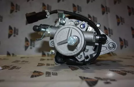 Генератор 894 473 330 на спецтехнику CAT (ALTERNATOR GP-CHARGING)
