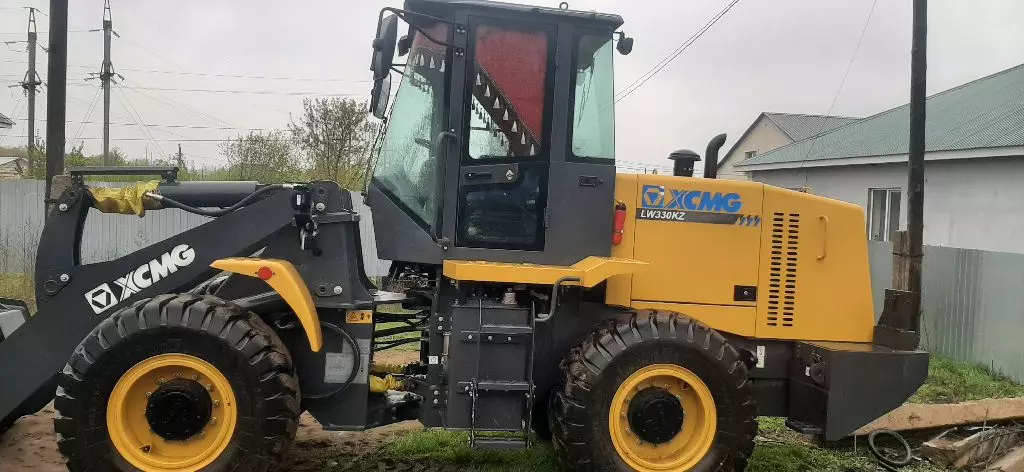 XCMG LW330RU, Фронтальные погрузчики