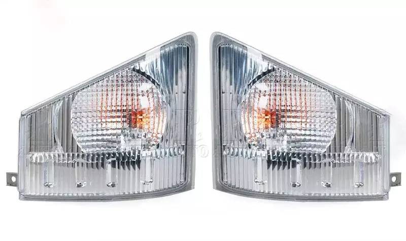 Поворотник левый / правый для ISUZU NPR71 - 700P